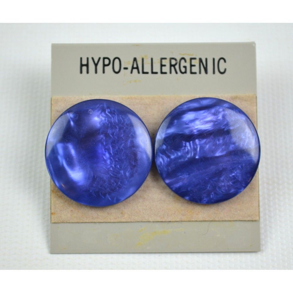 Vintage Pierced Earrings Plastic‎ Round Purple 1" Across